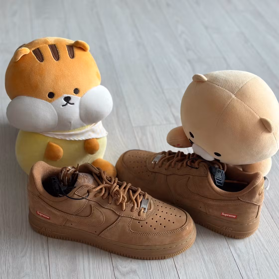 Supreme x Nike Air Force 1 Low SP 'Wheat' DN1555-200 Supreme x Nike Air Force 1 Low SP 'Wheat' DN1555-200